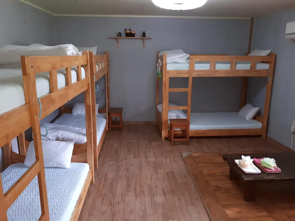 Joseph Tree Guest House Jeju
